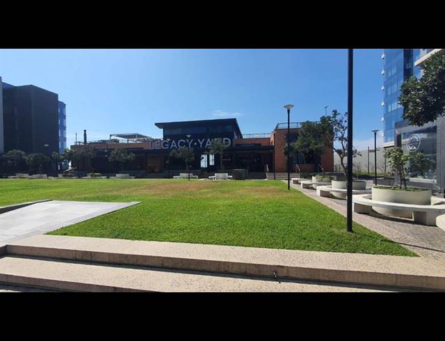 2 BEDROOM APARTMENT TO LET IN UMHLANGA CENTRAL